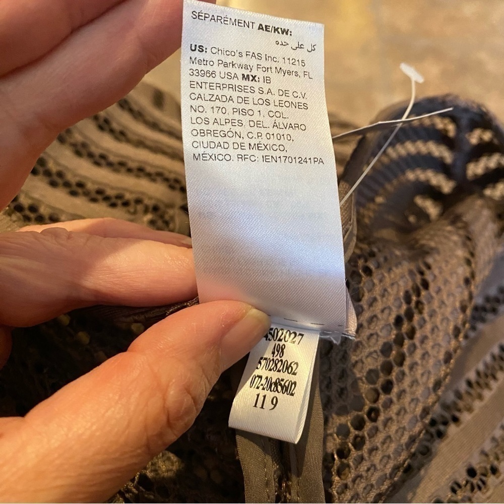 NWT~CHICO’S Women Deep Taupe Travelers Novelty Strip Jacket Size 2 (12/14) - Picture 11 of 12